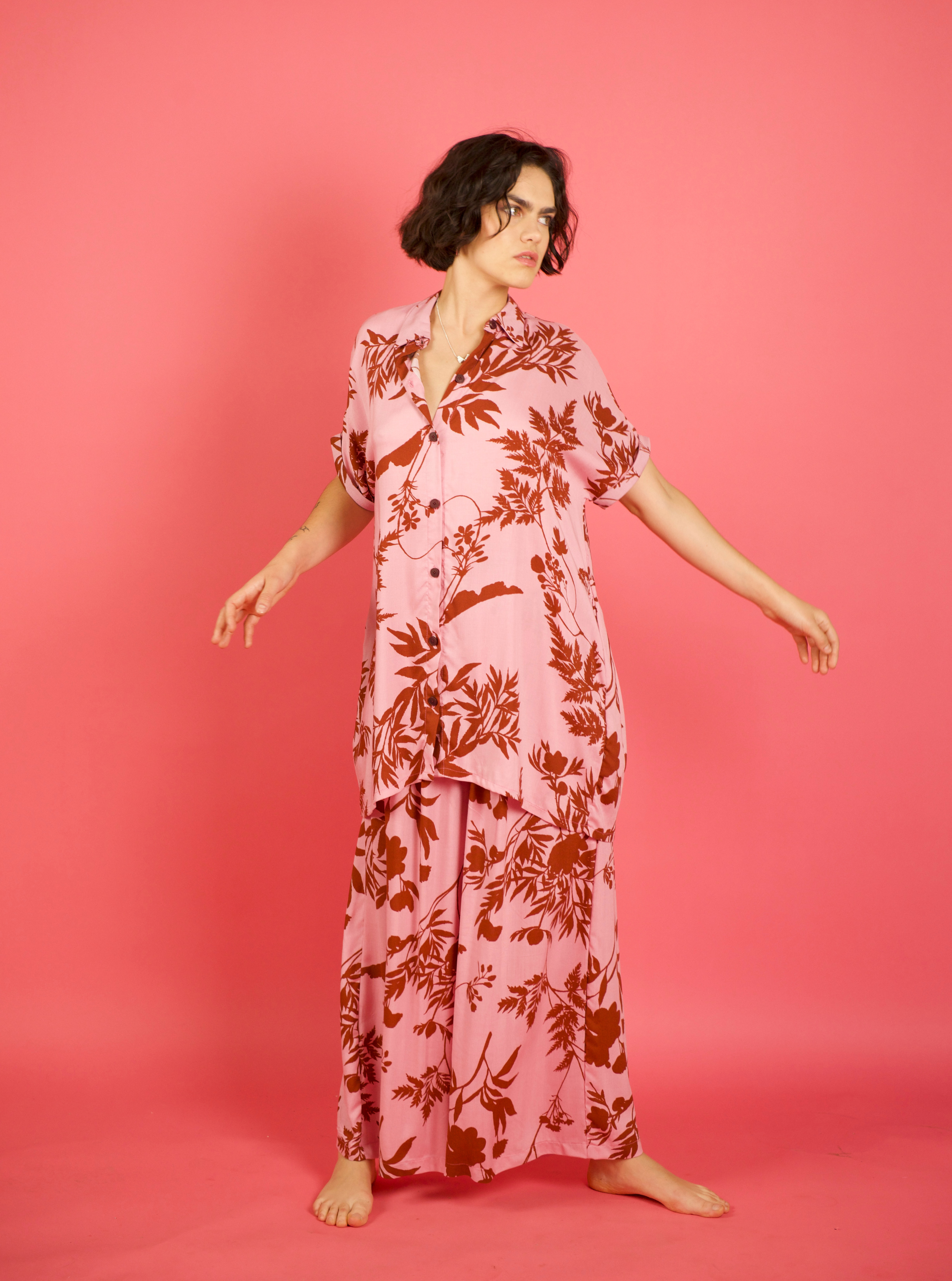 Pant Elif Pink Leaves