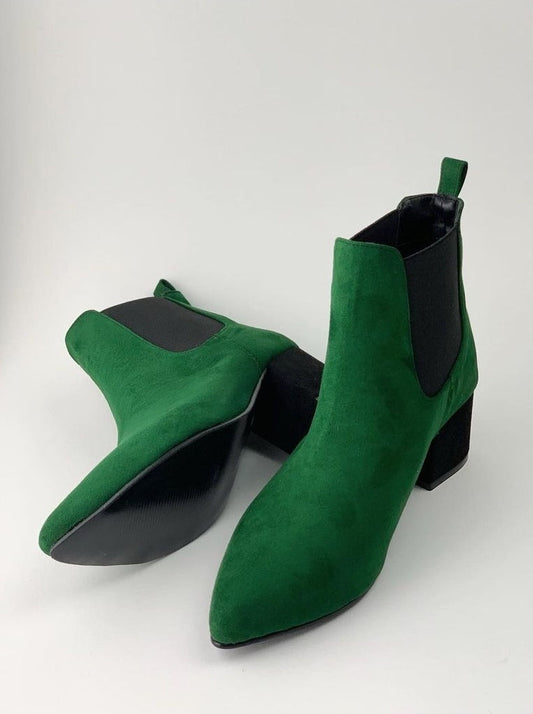 Chelsea boots green suede