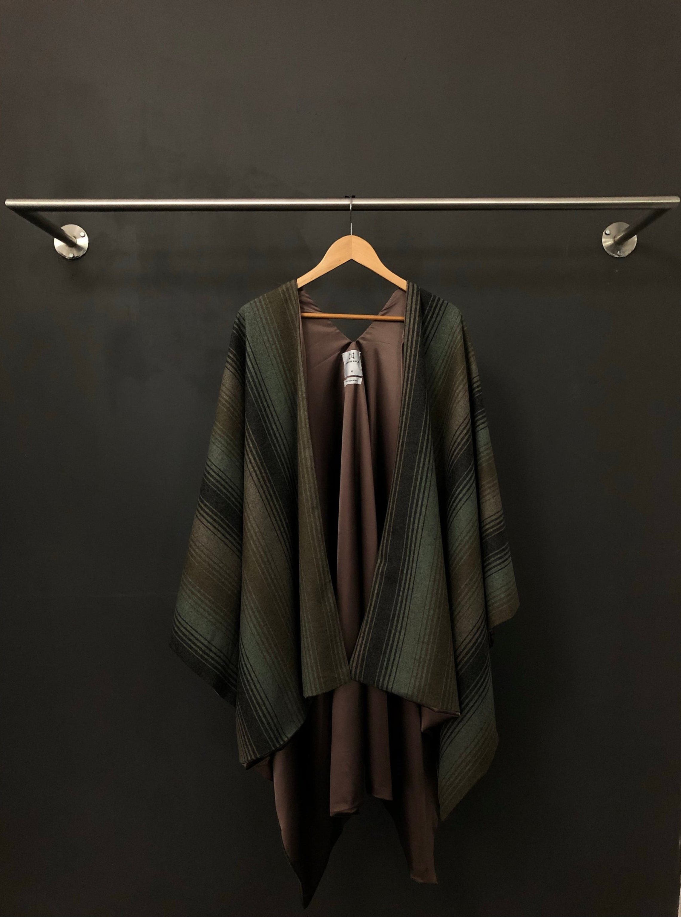 Cape Brooklyn Brown Lining